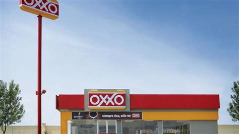 Femsa responde a AMLO Oxxo pagó mil 576 millones a CFE en 2020