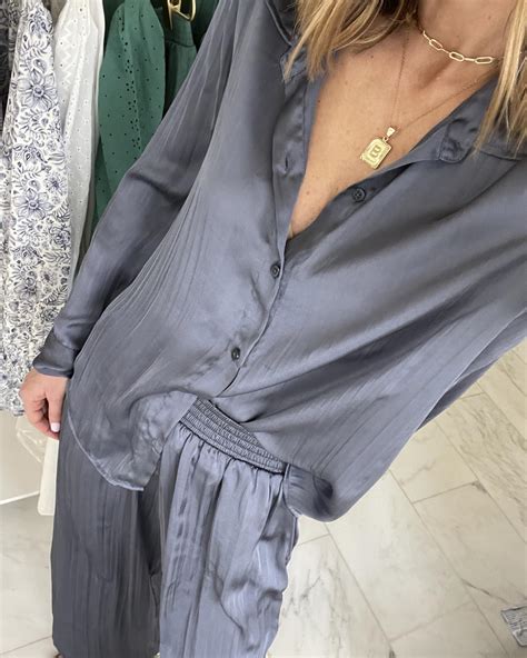 splendid  cella jane crinkle button  splendid