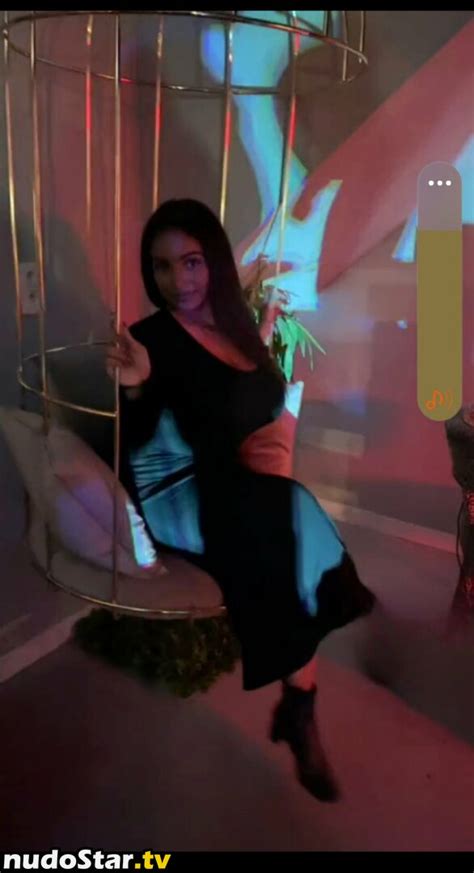 Moroccanzina Therealzinax Zina Hadid Zinahadid Nude OnlyFans