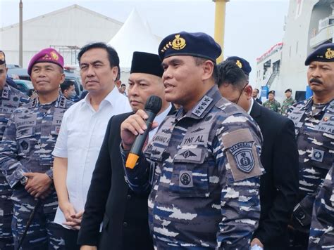 Kapal Rumah Sakit KRI Dr Radjiman Wedyodiningrat 992 Resmi Perkuat