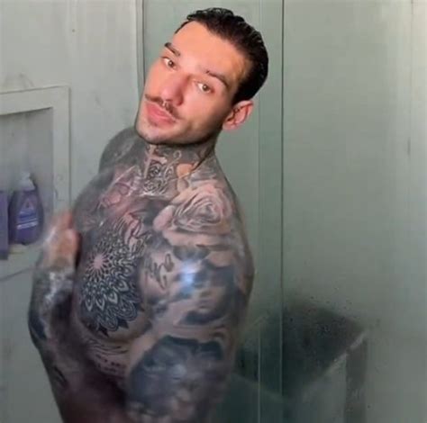 Lucas Lucco surpreende ao revelar quanto de dinheiro perdeu após nude vazado saiba o valor