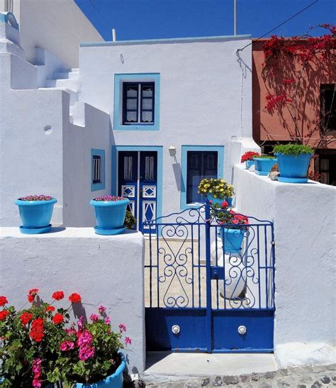 Solve Santorini Gates Resize 9 306 Pieces Jigsaw Puzzle Online With