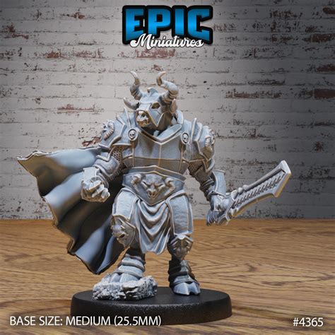 Descargar Minotaur Paladin Taurus Hero Bulky Horned Warrior Bull