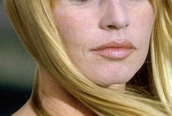 Exposition Brune Blonde à la cinémathèque À Voir