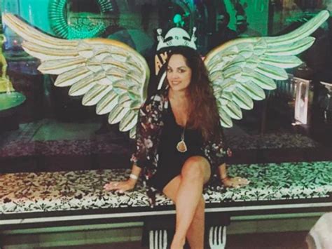 La Foto De Tatiana En Bikini Y Parada De Manos En La Playa De La Que Todos Hablan ActitudFem