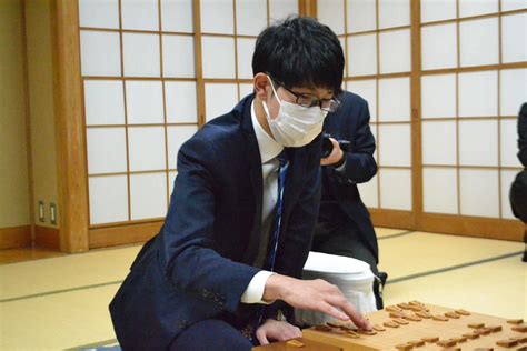 【棋聖戦】敗れた永瀬拓矢王座「早い段階でバランスを崩してチャンスがなかった」 社会写真ニュース 日刊スポーツ