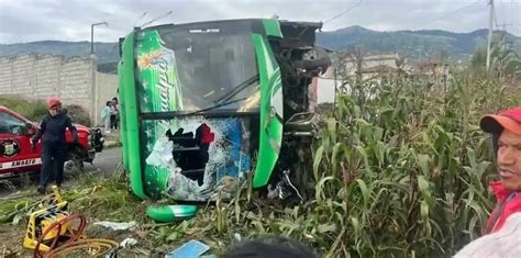 Accidente Dej Un Muerto Y Estudiantes Heridos Tras Volcamiento