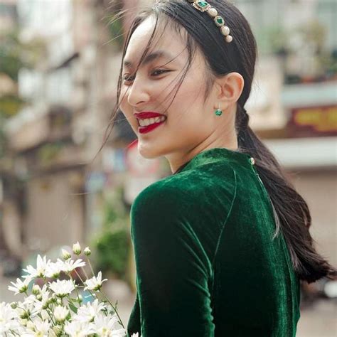 Dàn hot girl Gen Z Việt khoe sắc đầu xuân