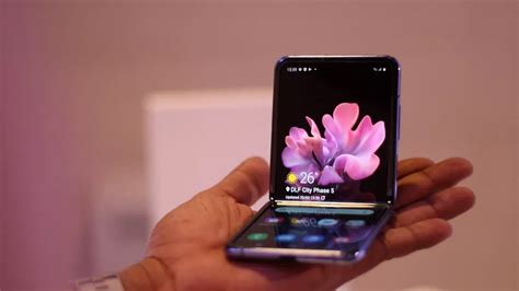 Следующая смартфон-раскладушка Samsung может оказаться намного дешевле ...