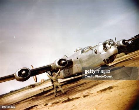 219 B 24 Liberator Bomber Stock Photos, High-Res Pictures, and Images ...