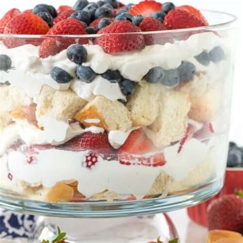 No Bake Berry Shortcake Trifle Crazy For Crust