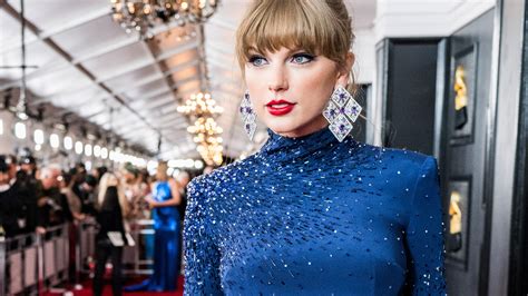 Taylor Swift Hit The Grammys 2023 Red Carpet In A Midnights Inspired