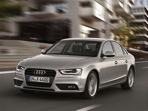 A4 Sedan / B8 facelift / A4 / Audi / Database / Carlook