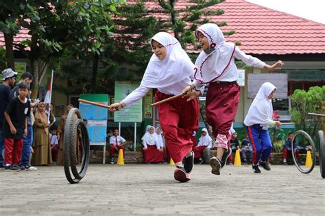 Infopublik Pemko Pariaman Lestarikan Permainan Tradisional Melalui