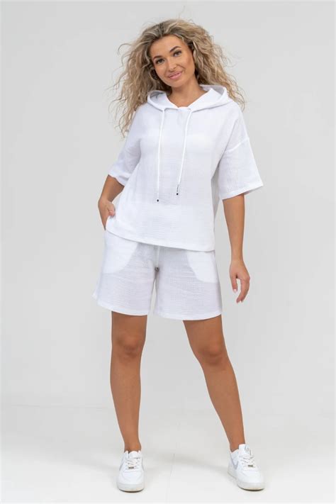 Костюм с шортами 36656 (белый) Костюм 36656 за 2 295 ₽ купить в ...