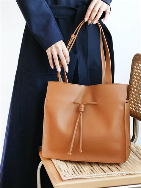 9 Vegan Bags And Purses That Prove You Dont Need Leather To Be Stylish