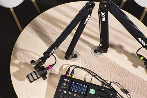 Rode PSA1 Microphone Arm Turn Your Podcasting Desk Into A Studio