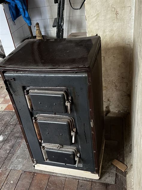 Печка на дърва гр. Троян • OLX.bg