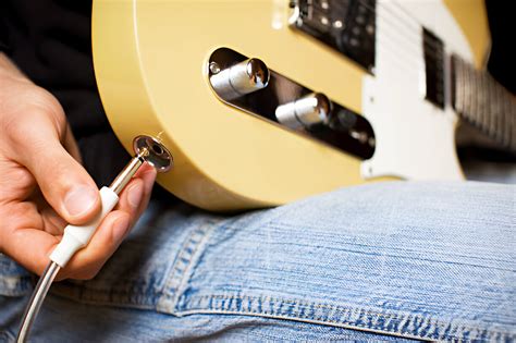 How To Plug In An Electric Guitar Robots Net