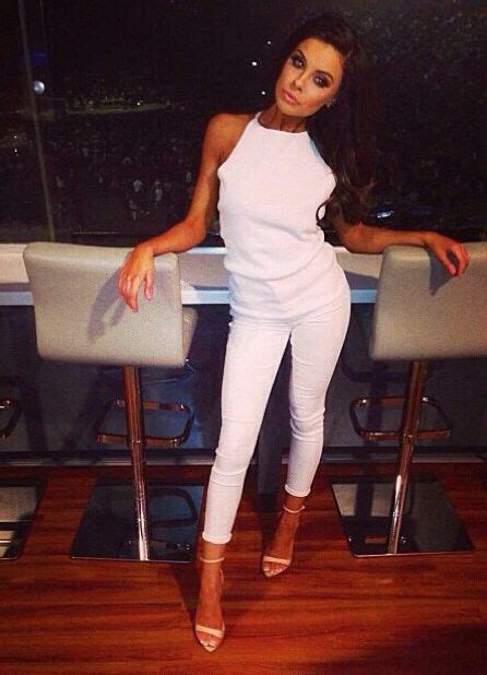 Classy Night Out Outfit White Top And Jeans With Nude Shoes
