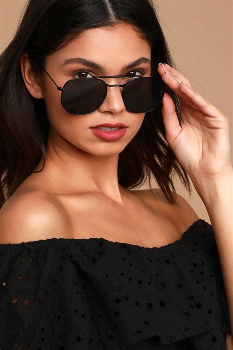 Cute Black Wire Sunglasses Geometric Aviator Sunnies Sunnies Lulus