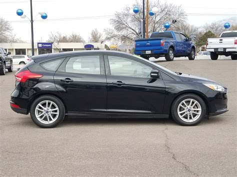 2017 Ford Focus Se Hatchback 4d