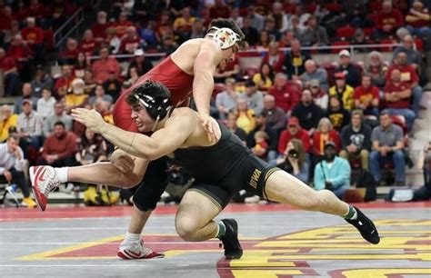 Cheap Iowa Hawkeyes Wrestling Tickets With Discount Coupons | Tickets4Wrestling