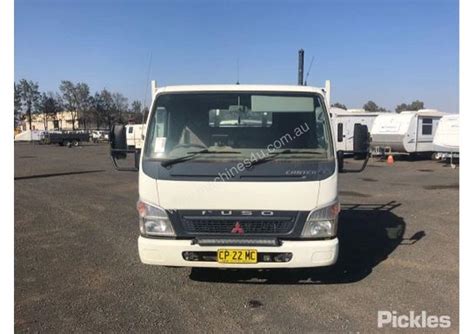 Buy Used Mitsubishi Fuso Canter T Box Trailer In Listed On