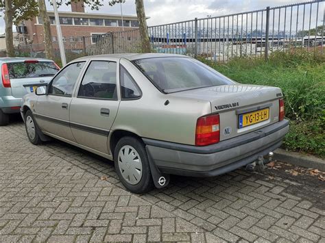 Opel Vectra 1 6i GL 1990 Datum Eerste Toelating 27 03 199 Flickr