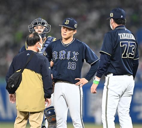 オリックス・山本由伸が緊急降板「左脇腹をつったような感覚」異変合図で5回64球交代 球場騒然 ライブドアニュース