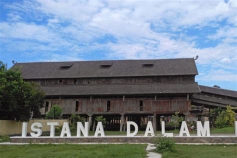 Fakta Fakta Menarik Istana Dalam Loka Di Sumbawa