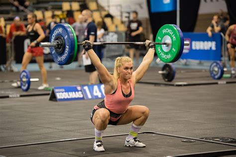 Katrin Davidsdottir Crossfit Rhottestfemaleathletes