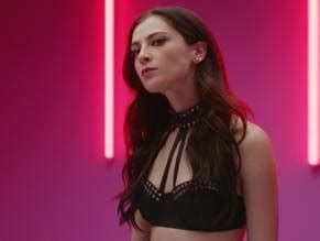 ZOE LEVIN Nude AZNude