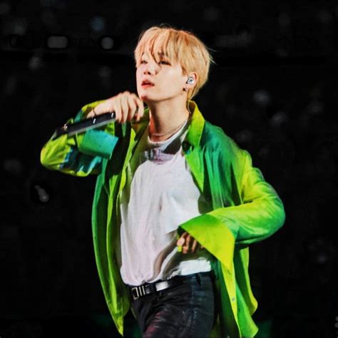 Pin De Patri Vazquez En BTS Yoongi