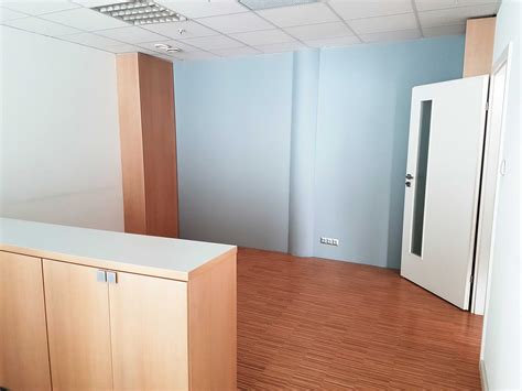 Lokal użytkowo usługowy na sprzedaż 67 55 m² Centrum miasta