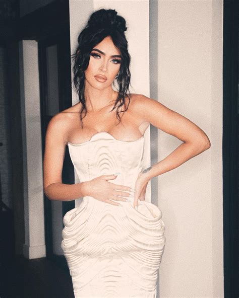 29 Megan Fox Hot Pics That Will Leave You Breathless ZestVine 2025