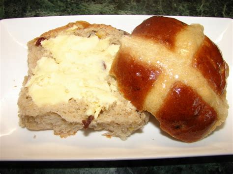 Hot Cross Buns