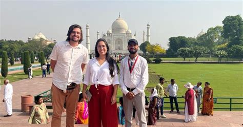 From New Delhi Guided Day Trip To Taj Mahal And Agra Fort Getyourguide