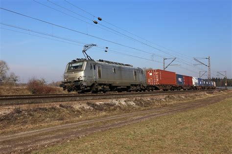 VFLI 37033 4 Containerzug Waghäusel Akiem VFLI 37033 4 Flickr