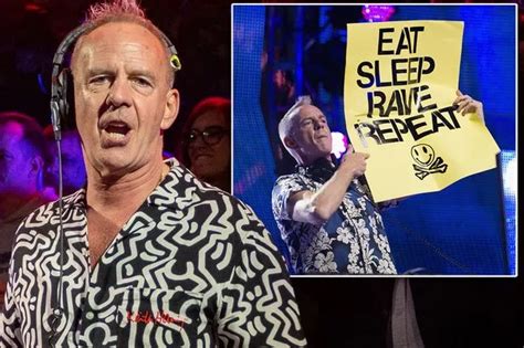 Sex Pistols John Lydon Says Vladimir Putin Owes Him Money After Gig Was Cancelled Daily Star