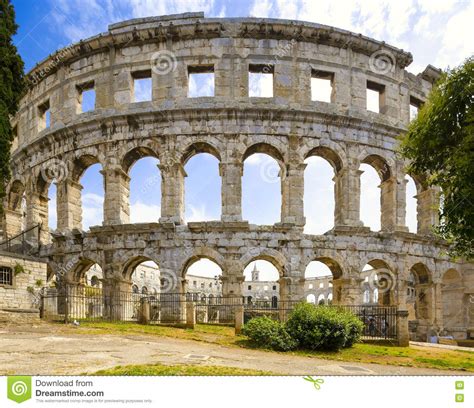 Anfiteatro Romano X Arena X In Pola La Croazia Immagine Stock