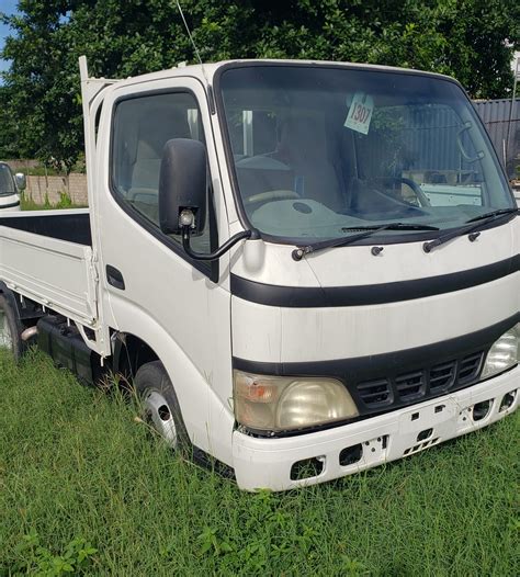 Hino Dutro Owners Manual 4