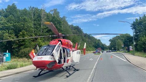 Warstein Allagen Unfall Mit Motorrad Und Auto Auf M Hnestra E B