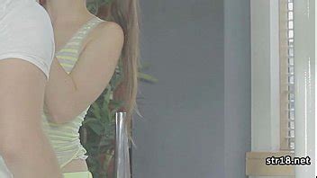 Pareja de amateur follando en la cámara XVIDEOS