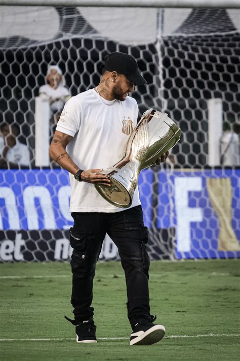 Neymar Jr na Final do Paulistão 2024 Behance