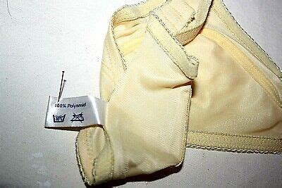 Original 70er Jahre Glanz edel chic Damen BH Nylon Gr. 80 B Gelb ...