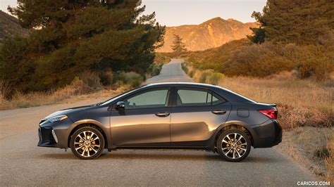 Toyota Corolla My Xse Falcon Gray Metallic Side