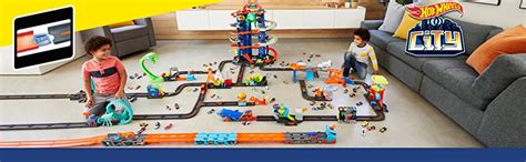 Hot Wheels Sürat Pistli Tır Hot Wheels Sürat Pistli Tır Adet Ölçekli Araba İçerir