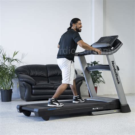 Nordictrack Elite 900 Treadmill With 1 Year Ifit Membership Included