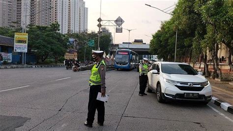 Lokasi Ganjil Genap Jakarta Jumat 24 Februari Giliran Mobil Pelat